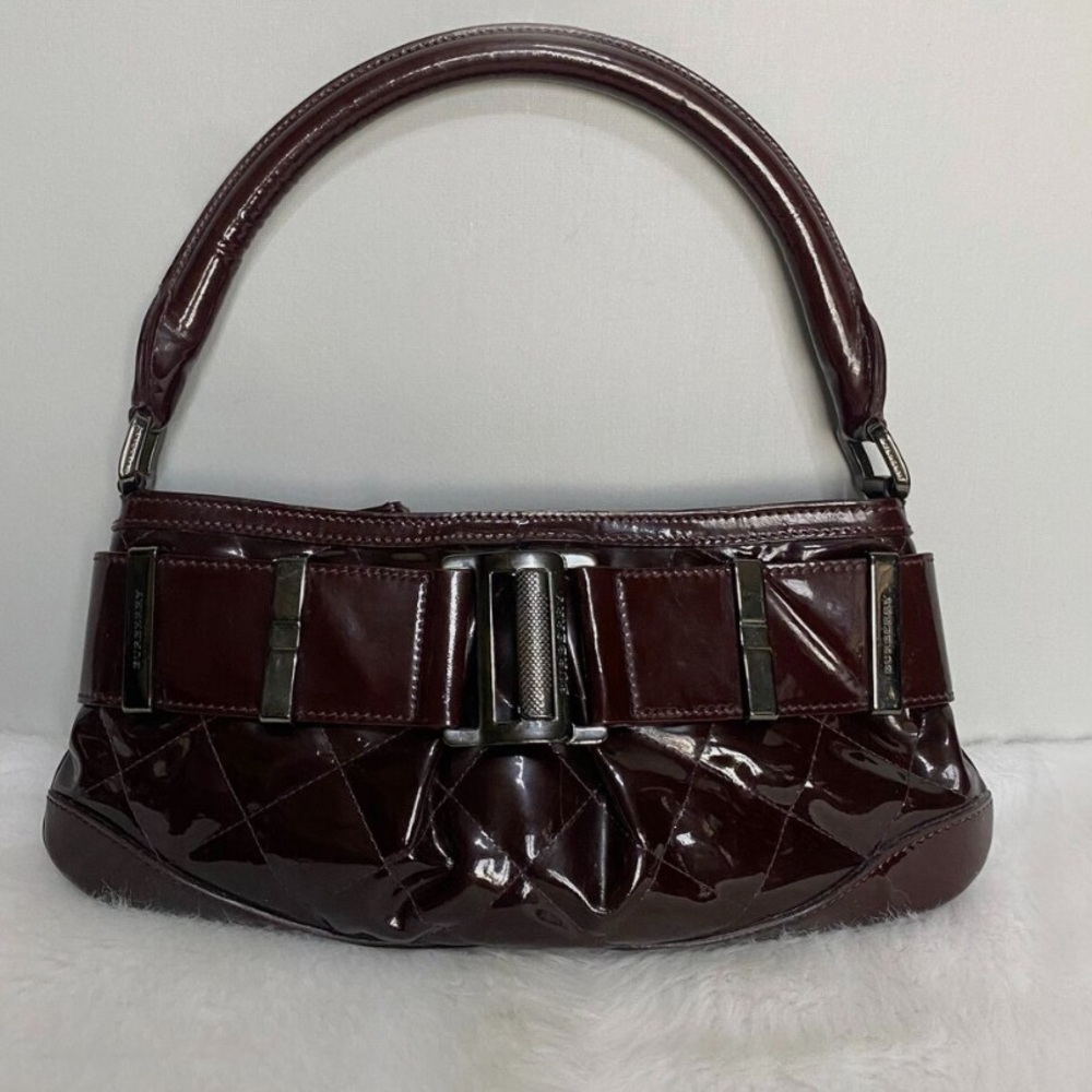 Burberry Elegant Burgundy Leather Handbag